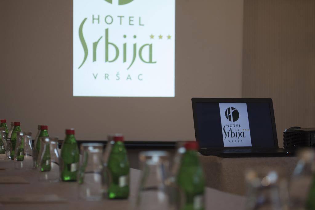 ורסאק Hotel Srbija מראה חיצוני תמונה