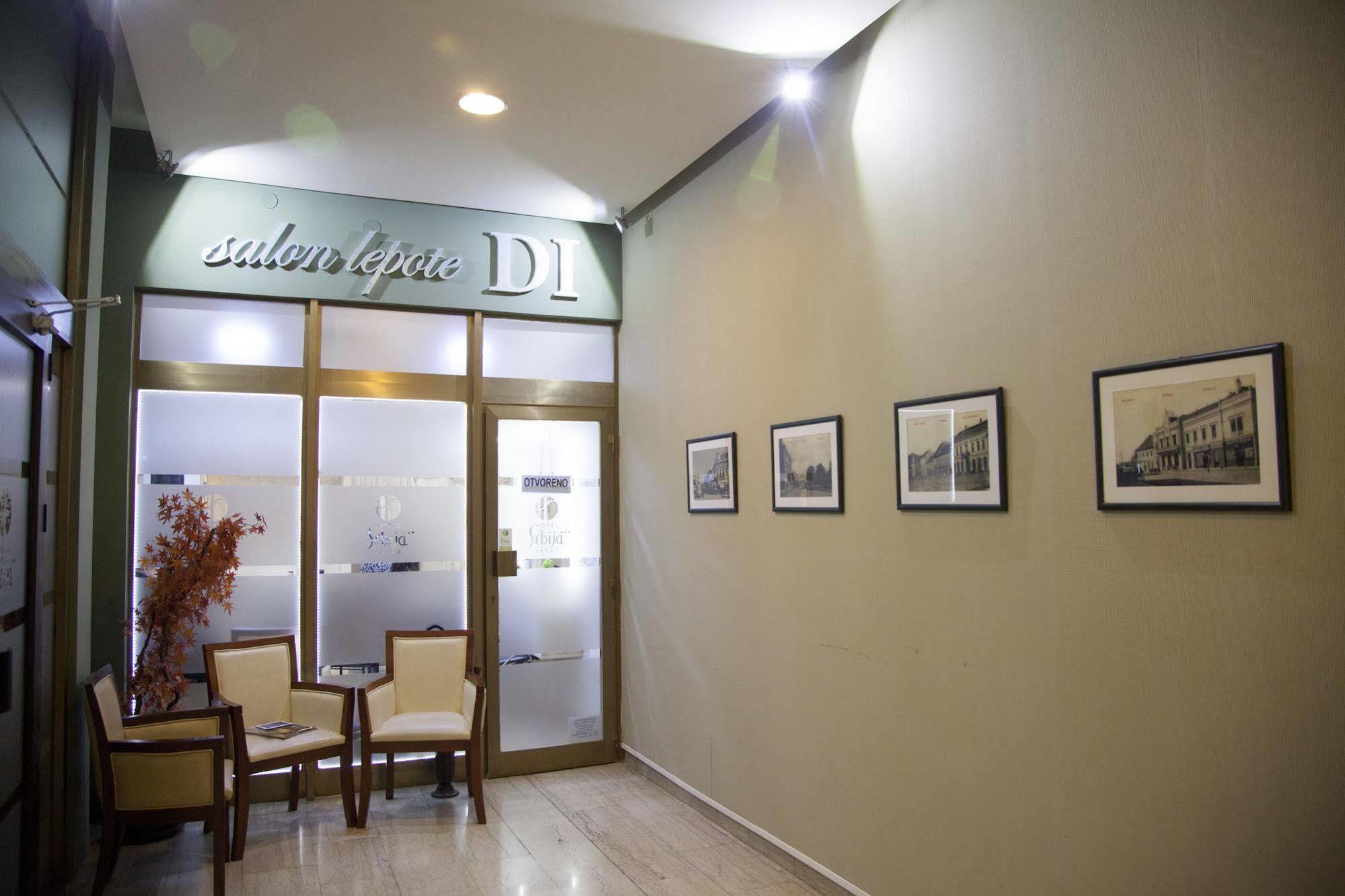 ורסאק Hotel Srbija מראה חיצוני תמונה